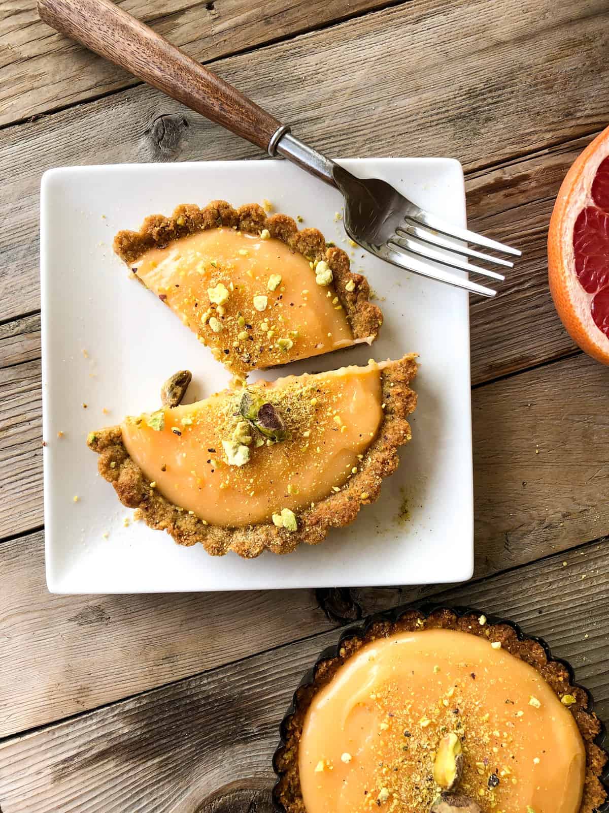Grapefruit Tart with Pistachio Crust